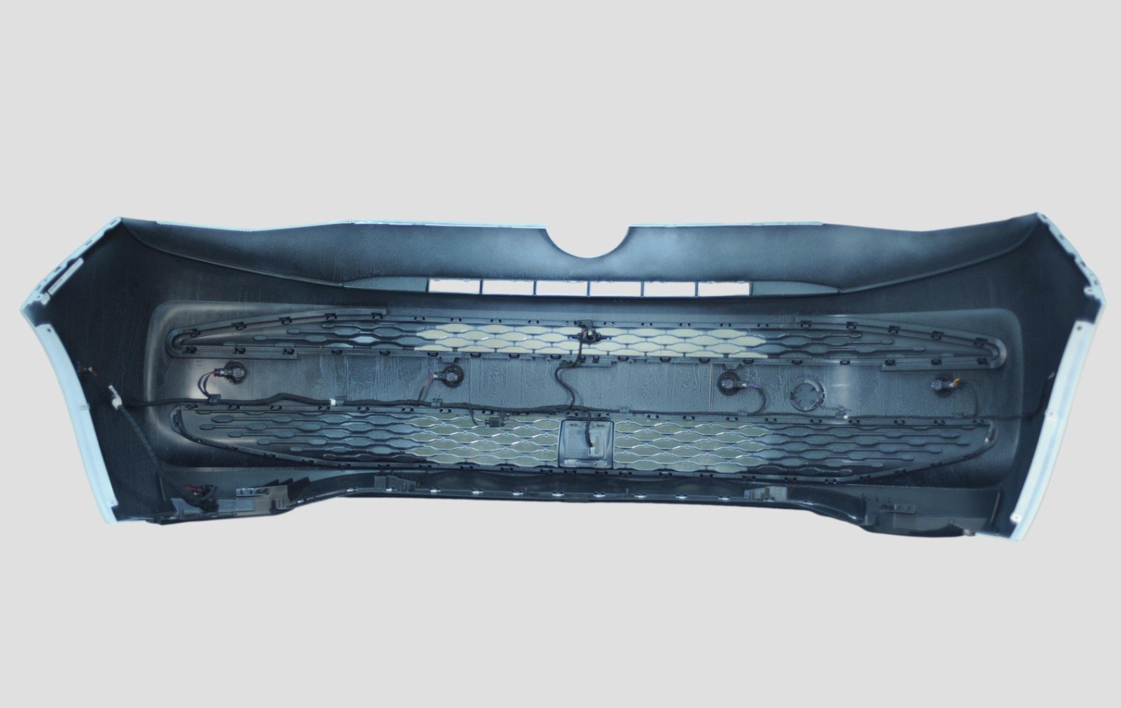 New Genuine VW T7 MULTIVAN Front Bumper 2022-2025 Candy White - Image 3