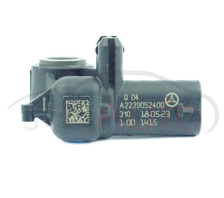 New, Genuine Airbag Crash Sensor A2239052400 Mercedes-Benz, Bosch
