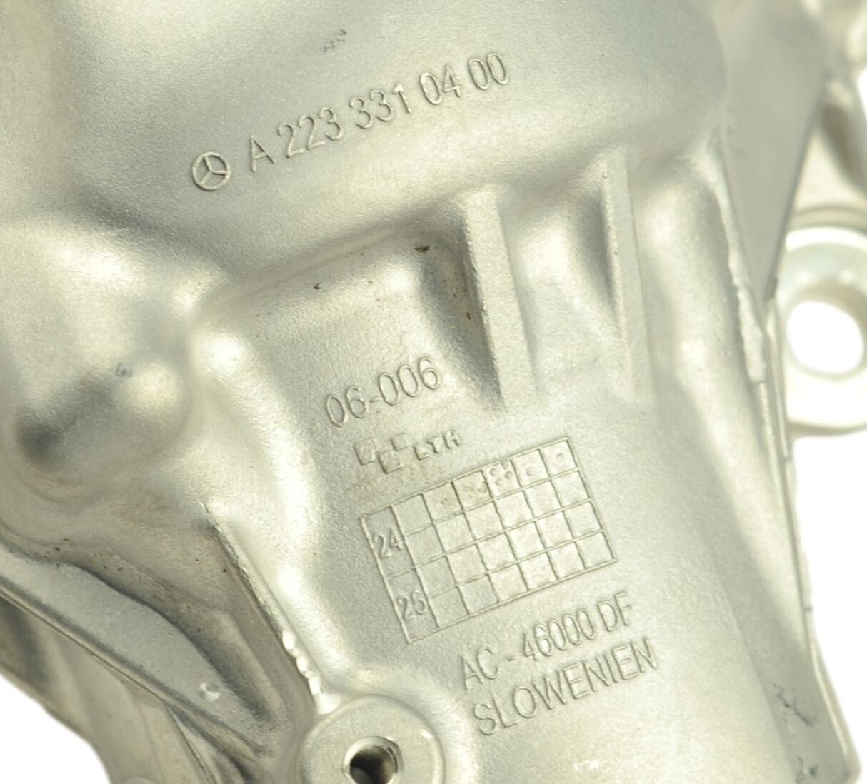 Genuine OEM Mercedes Front Differential A2233302503 R232 SL63 AMG 4MATIC - Image 7